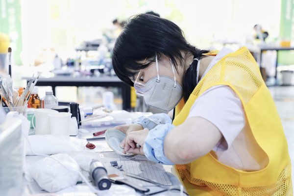 配资坊 293名“文物医生”泸州大比武 专家为何向年轻人“泼冷水”？丨文化中国行
